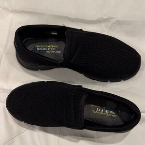 Skechers Men's Dual-Lite Wide Fit Black Loafers